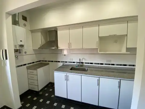 General Ferré 1300, Piso 1