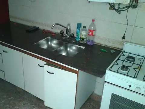 Depto Tipo Casa en Venta 60 años