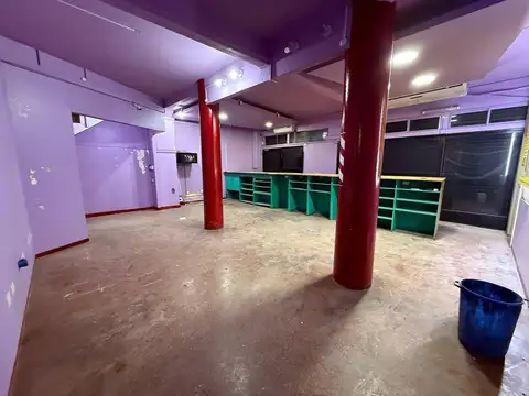 Local en Venta en Boca, USD 215.000