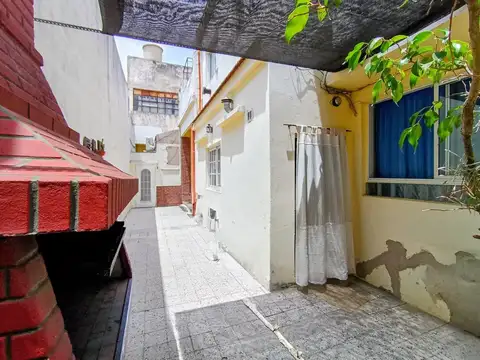 Galpon en Venta en Villa Luro, USD 195.000