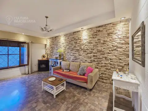 Casa en Venta en El Palomar, USD 165.000