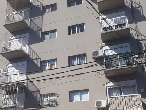 Juan Bautista Anchordoqui 800, Piso 2