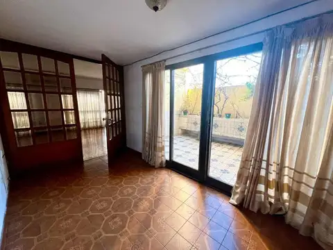 Avenida General Francisco Fernández de la Cruz 1000