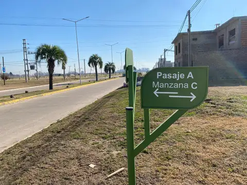 Terreno en Venta en Capitan Bermudez, USD 31.000