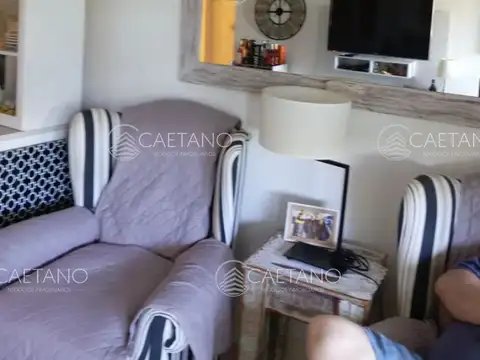 Departamento 2 ambientes con 2 baños