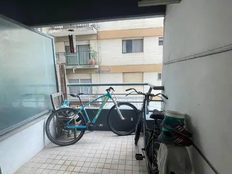 Sarmiento 500 , Piso 2