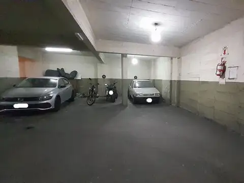 Venta Pack Cocheras Fija Cubiertas 13 m² - Abasto