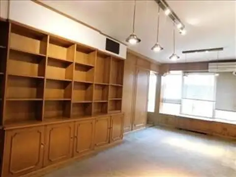 Oficina en Venta en Monserrat, USD 225.000