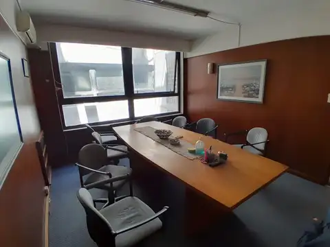 Oficina en Venta en Tribunales, USD 195.000