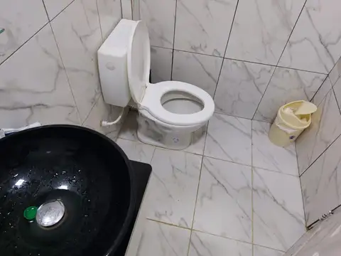 Local en Venta en Maquinista F Savio, USD 100.000