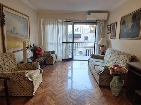 Sanchez de Bustamante al 1700