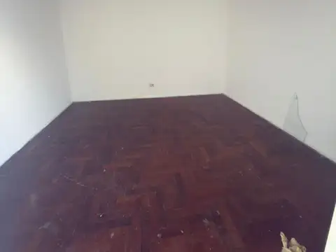 Depto Tipo Casa en Venta de 1 dormitorio