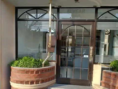 MONOAMBIENTE AL FRENTE CON BALCON