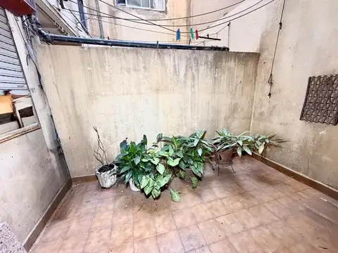 Alte Brown 770 , Piso 1