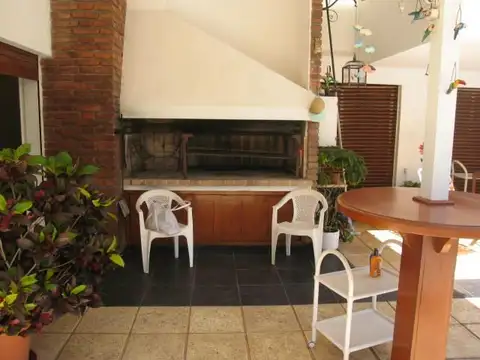 Casa - Venta - Argentina, Concordia - ANTONIO DE LUQUE 500