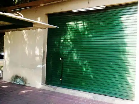 Domingo F Sarmiento 1200