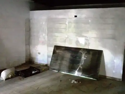 Domingo F Sarmiento 1200