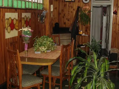 Depto Tipo Casa en Venta 60 años