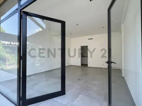 Local en Alquiler en Bella Vista, $ 850.000