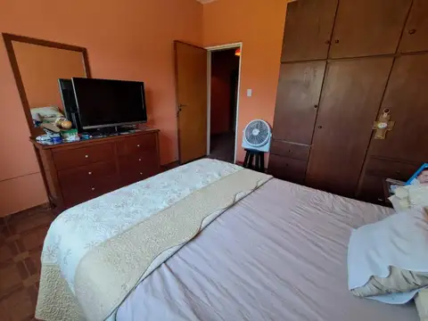 Casa en venta 3 dormitorios Barrio Mariano Fragueiro