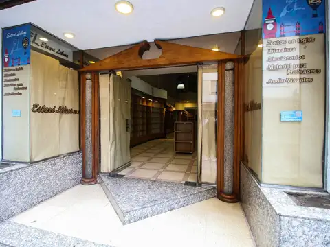 Local en Alquiler 83 años