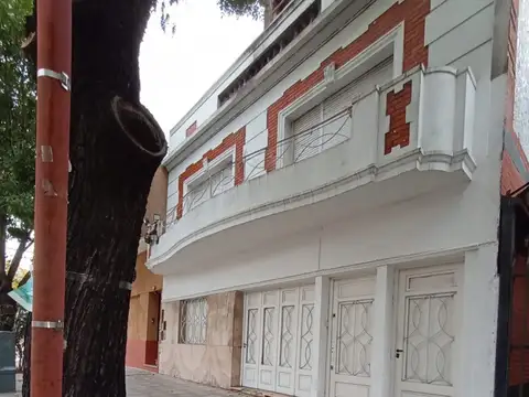 5 DEPARTAMENTOS EN BLOCK. LINIERS. EXCELENTE UBICACION 