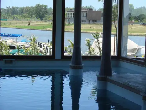 Terreno en Venta en Albanueva, USD 2.700.000