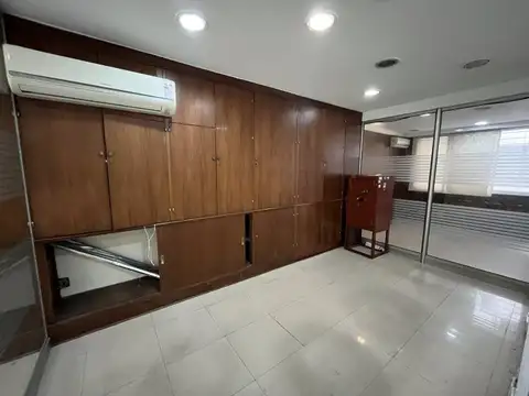 San Martín al 300 , Piso 2