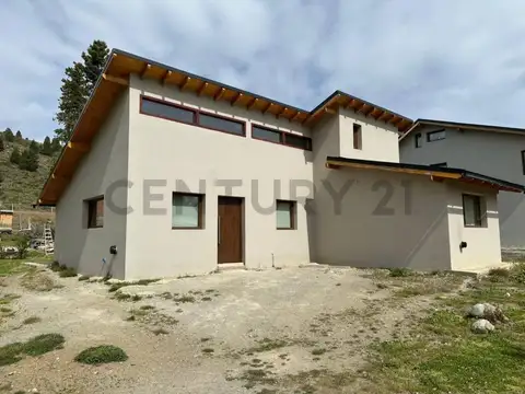 Las Acacias 700, Piso 0