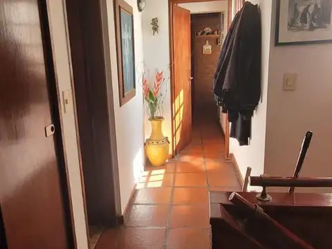 Depto Tipo Casa 4 ambientes con 4 baños