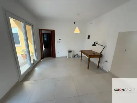 Depto Tipo Casa 4 ambientes con 2 baños