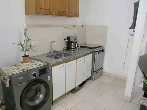 Esteban Echeverría 1200