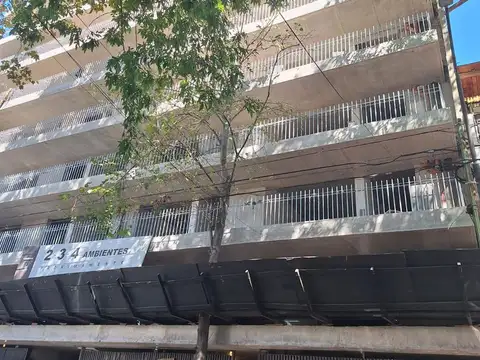 Migueletes 2200, Piso 1