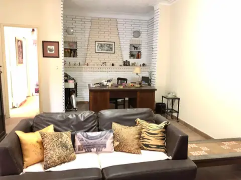 MUNRO. OPORTUNIDAD. DUEÑO VENDE CHALET LOTE PROPIO EN LA MEJOR UBICACIÓN.