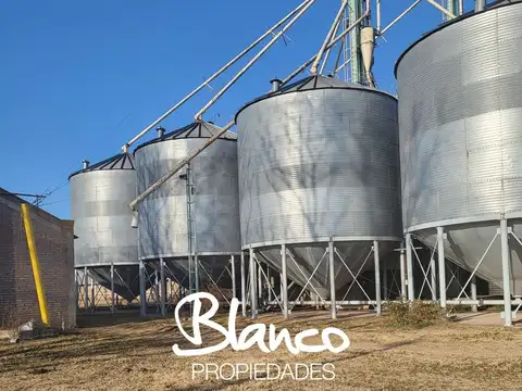 Casa en Venta en Trenque Lauquen, USD 1