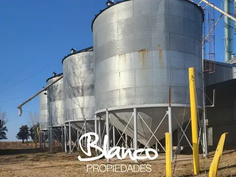 Casa en Venta en Trenque Lauquen, USD 1