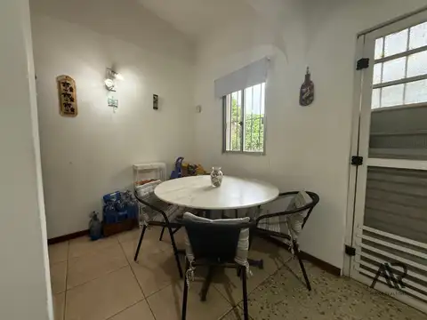 Venta casa en Solymar Sur 4 dormitorios y barbacoa