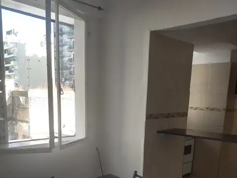 San juan 779, interno, un dormitorio, semipiso 481-5308