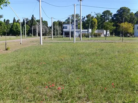 Terreno en Venta en Los Molinos, USD 33.000