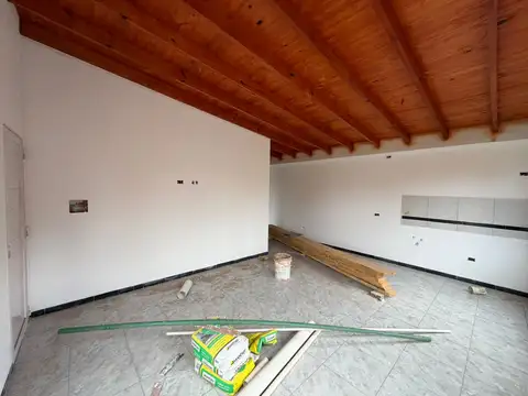 Casa en Venta con 1 cochera