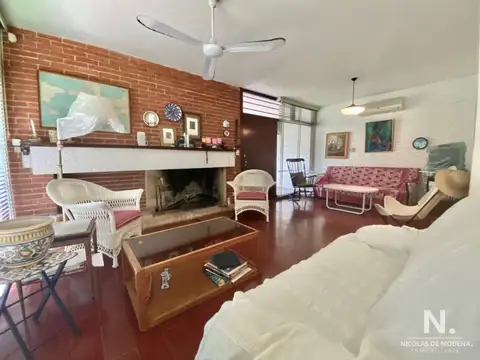 Hermosa casa en zona de Playa Mansa de 3 dormitorios