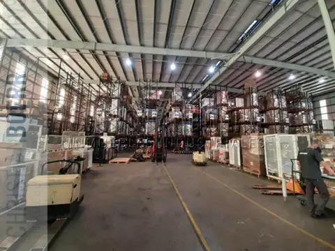 Galpon en Alquiler en Campana, USD 23.000