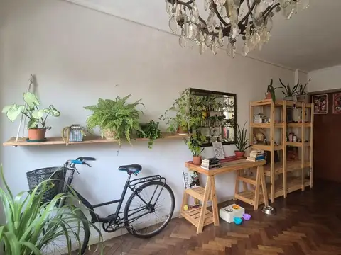 Avenida Rivadavia  al 4300