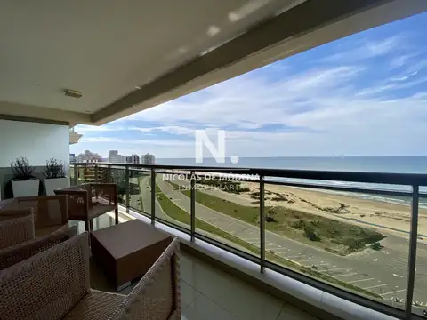 Departamento 4 ambientes con 4 baños