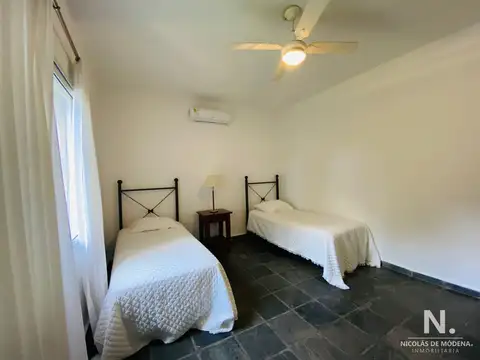 Casa en La Barra, Montoya