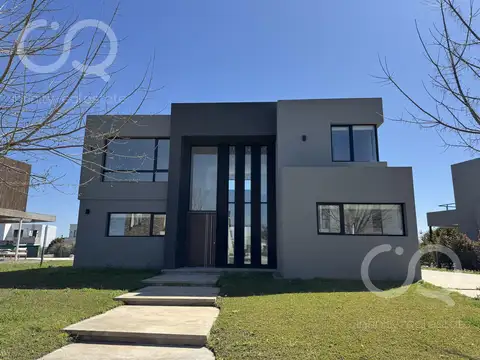 Venta Casa en Acacias / Puertos (Escobar)