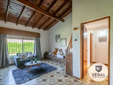 Casa en Venta con 4 cocheras