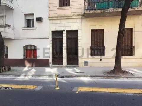 Terreno en Venta 21,60  mts Fondo