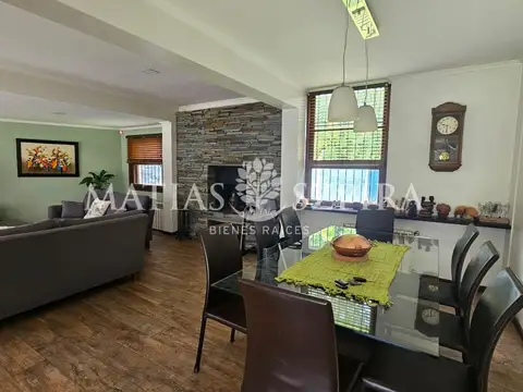 Casa 4 ambientes con 3 baños