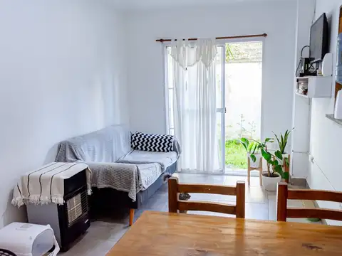 PH un dormitorio en venta La Plata con Patio